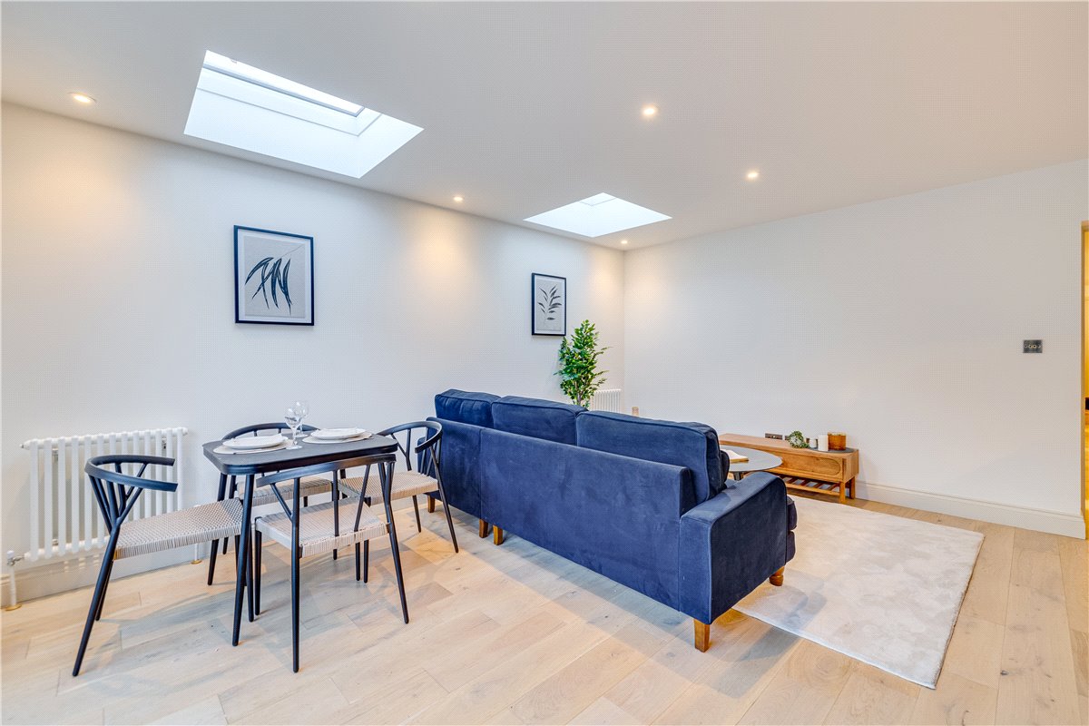 2 bedroom Flat, Quicks Road, London, SW19 - Sold, Image 5