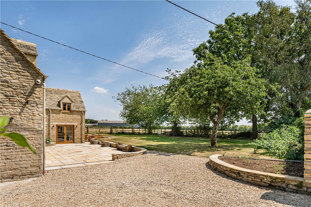 5 bedroom House, Bampton Road, Black Bourton, OX18 - Available, Image 36