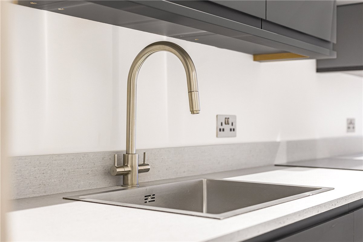 1 bedroom Flat, Walton Street, Oxford, OX2 - Sold, Image 3