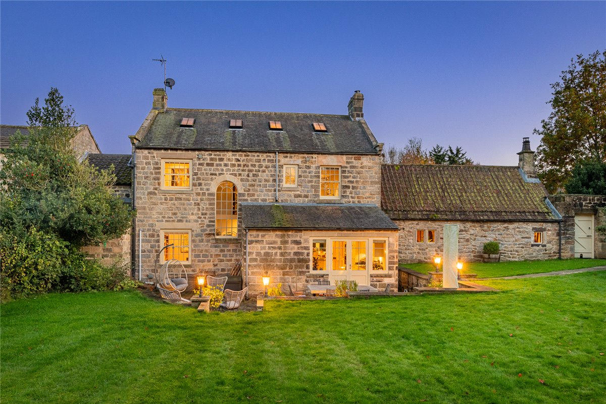 4 bedroom House, High Street, Hampsthwaite, HG3 - Sold, Image 2