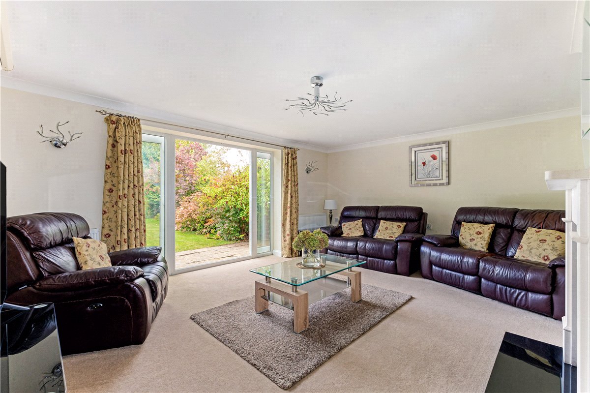 3 bedroom House, Eastsands, Burbage, SN8 - Sold STC, Image 3