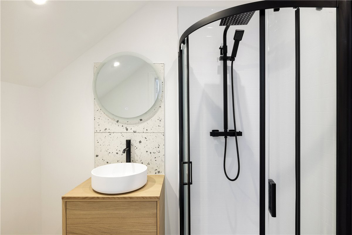 3 bedroom Flat, Mayford Road, London, SW12 - Sold, Image 11