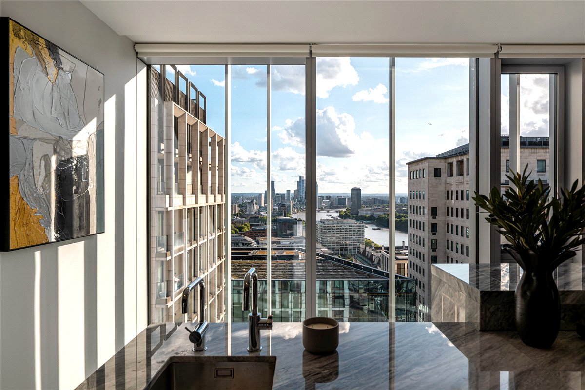 5 bedroom Maisonette, Casson Square, London, SE1 - Available, Image 23