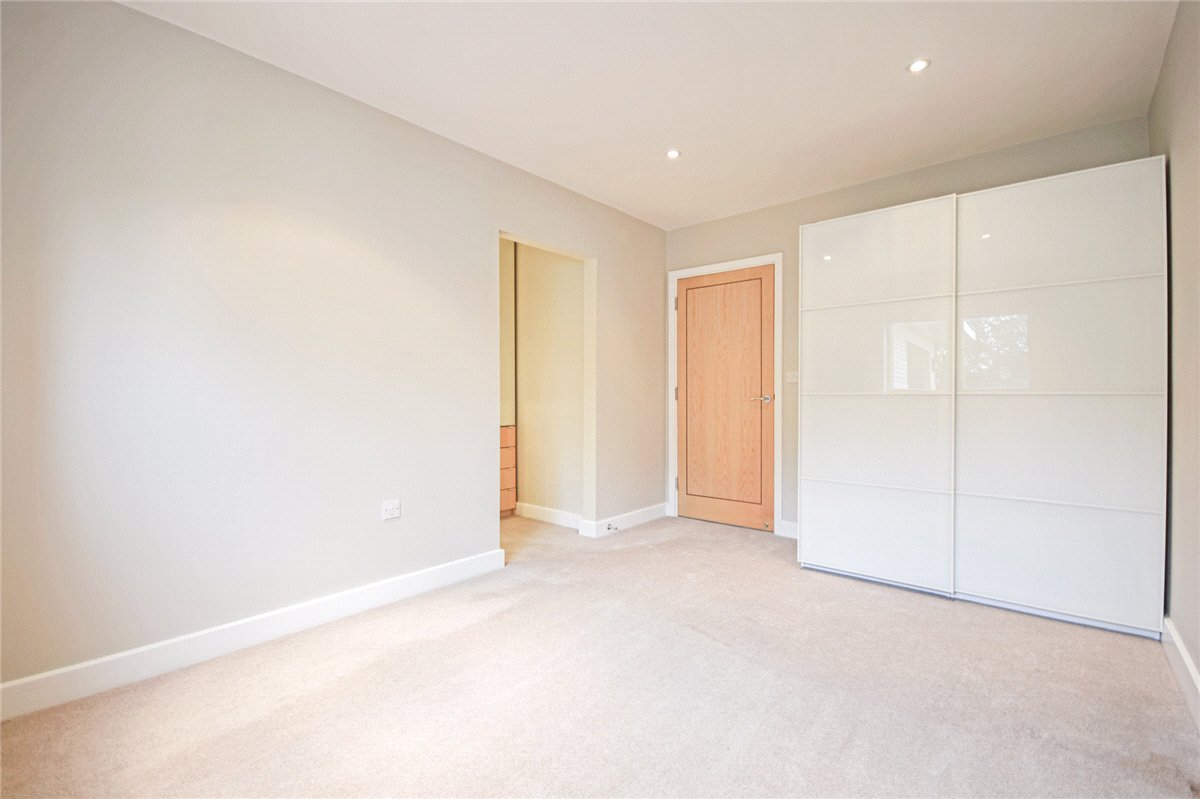 2 bedroom Flat, Long Road, Cambridge, CB2 - Available, Image 1