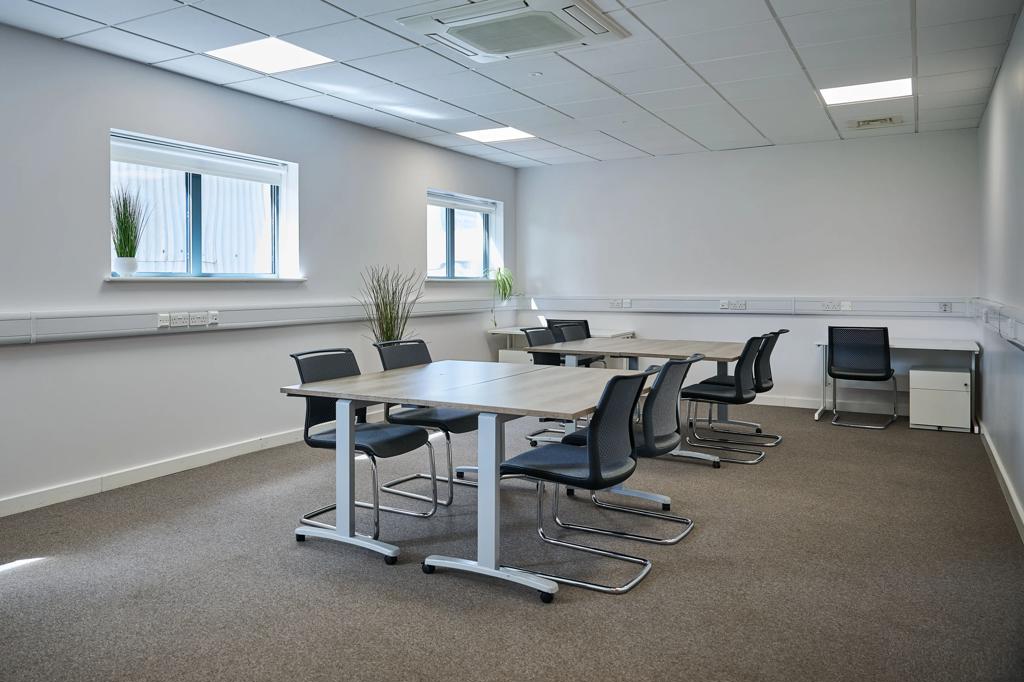 465 to 1725 Sq Ft, London Road, Peterborough, PE2 - Available, Image 1