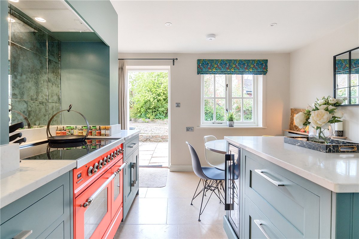 2 bedroom House, Castle Street, Aldbourne, SN8 - Sold, Image 6