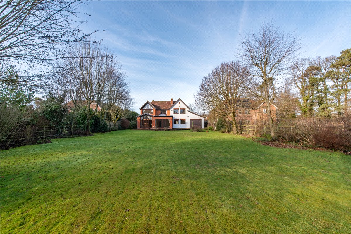 5 bedroom House, Post Office Road, Inkpen, RG17 - Available, Image 4