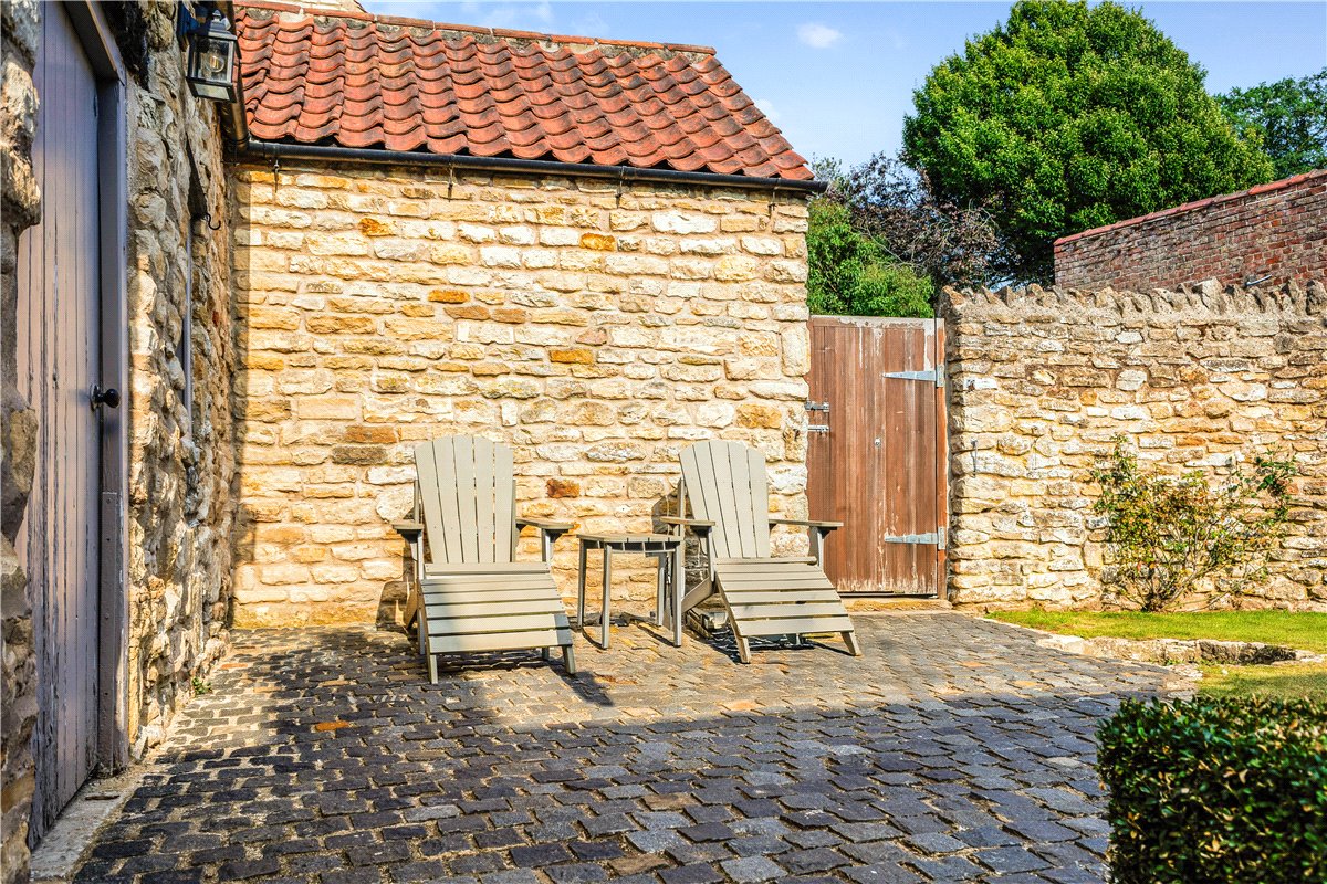 3 bedroom House, Main Street, Westow, YO60 - Available, Image 1