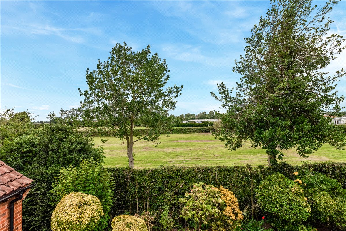 4 bedroom House, Yew Tree Close, Acaster Malbis, YO23 - Available, Image 10