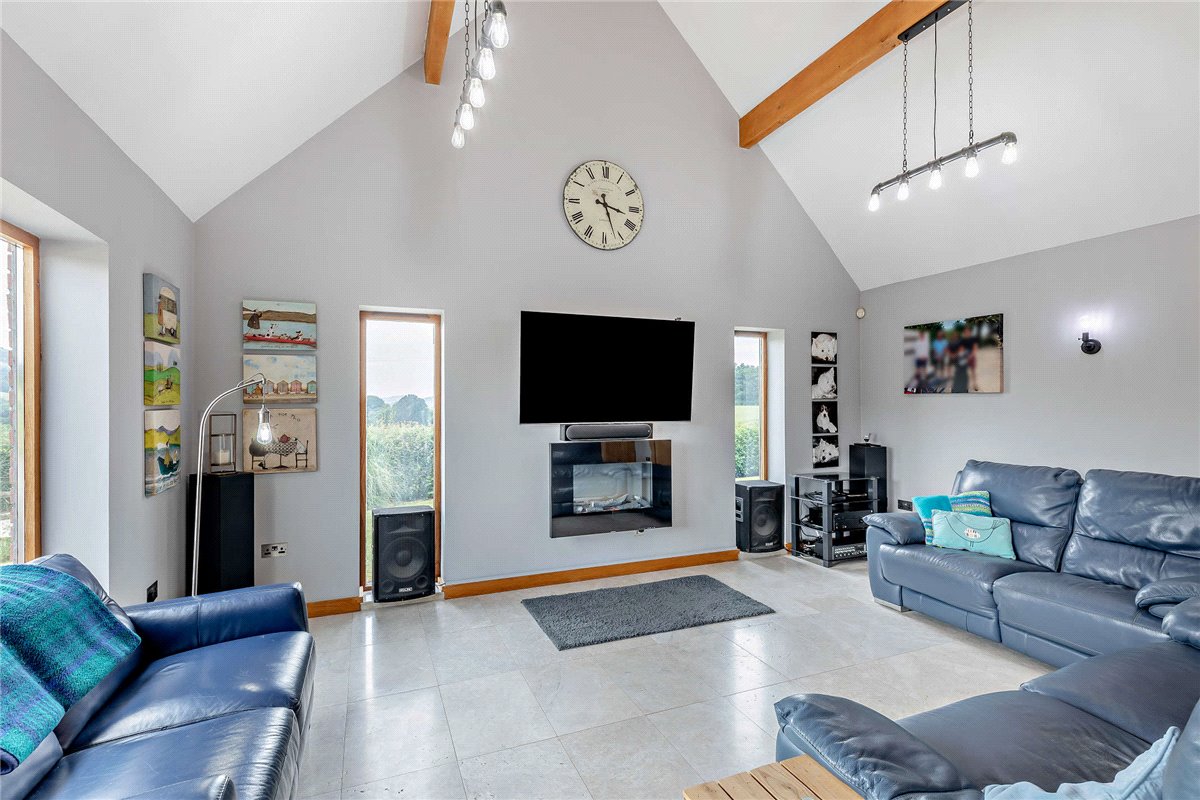 4 bedroom House, Trewern, Welshpool, SY21 - Available, Image 9