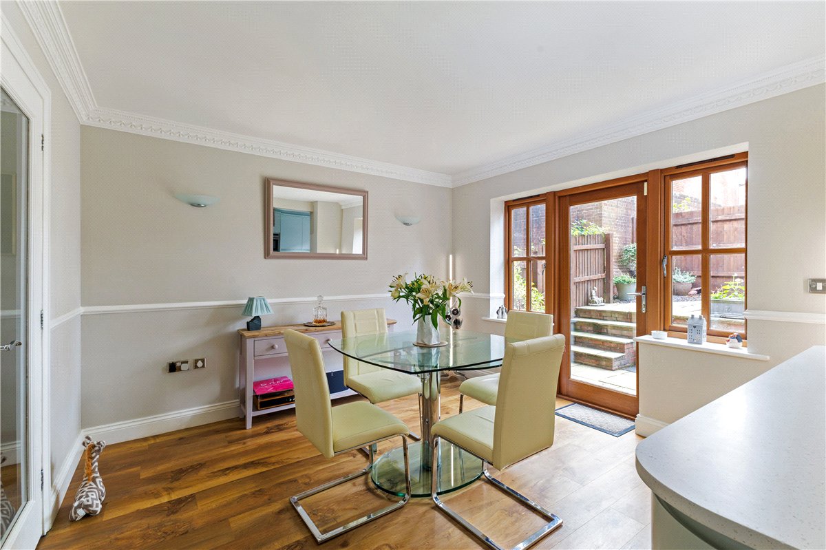 4 bedroom House, Cromwell Court, Marlborough, SN8 - Sold STC, Image 14