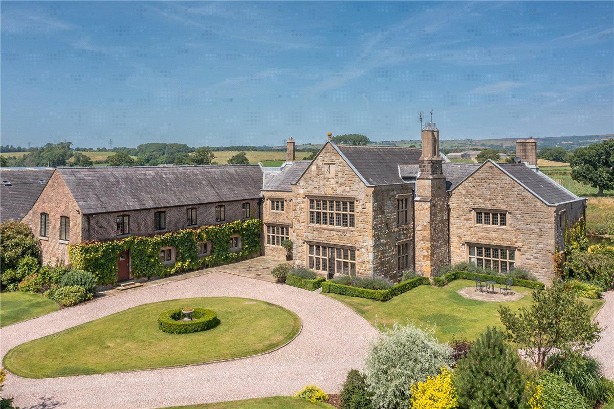 6 bedroom House, Osbaldeston, Near Blackburn, BB2 - Available, Image 13