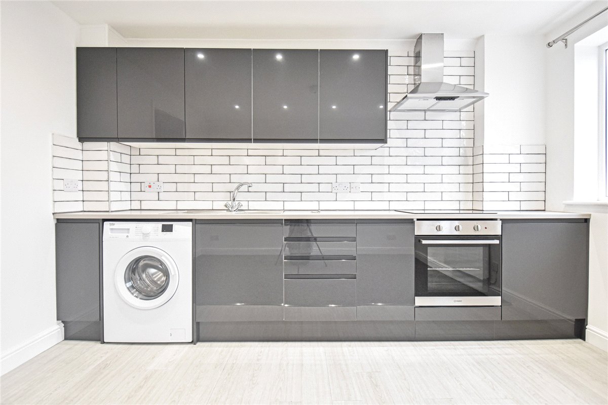 2 bedroom Flat, Milton Road, Cambridge, CB4 - Let Agreed, Image 1