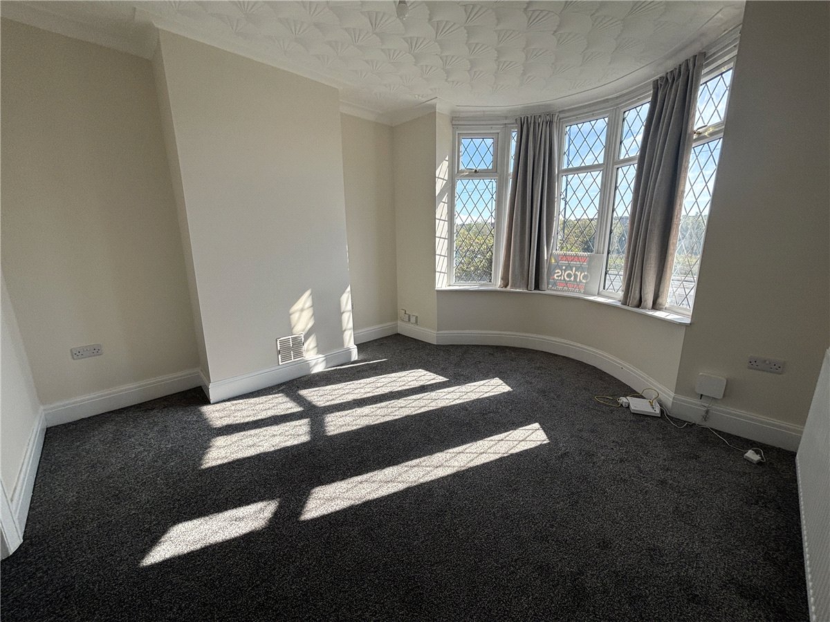3 bedroom House, Doncaster Road, Mexborough, S64 - Available, Image 7