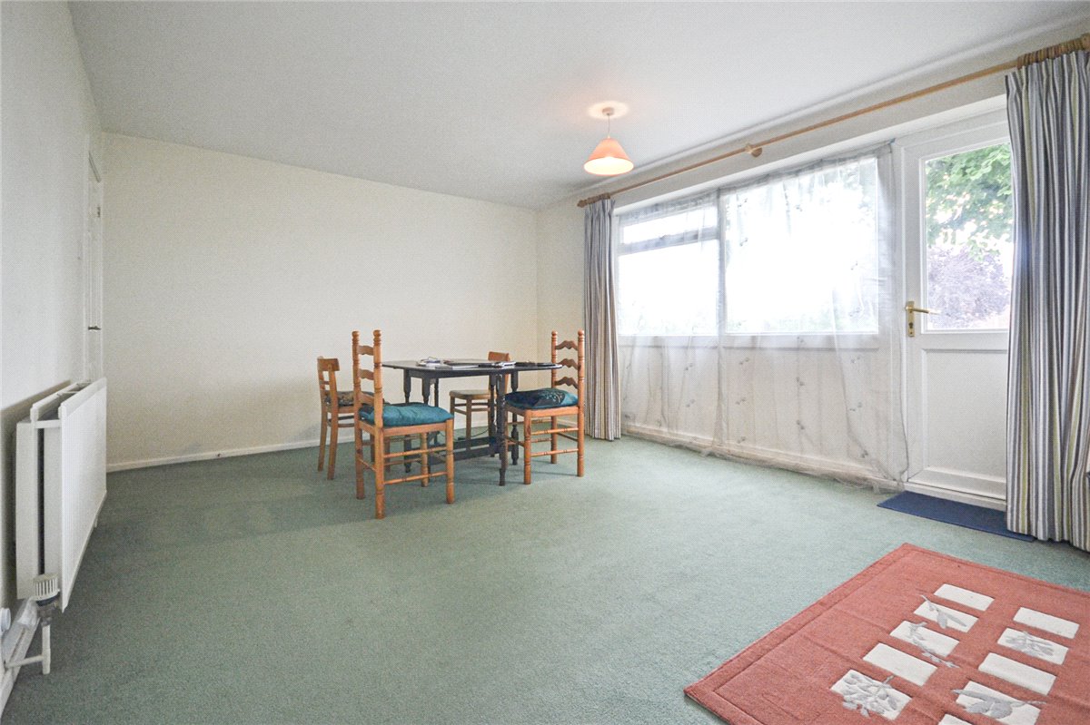 3 bedroom Flat, Lingholme Close, Cambridge, CB4 - Sold STC, Image 7