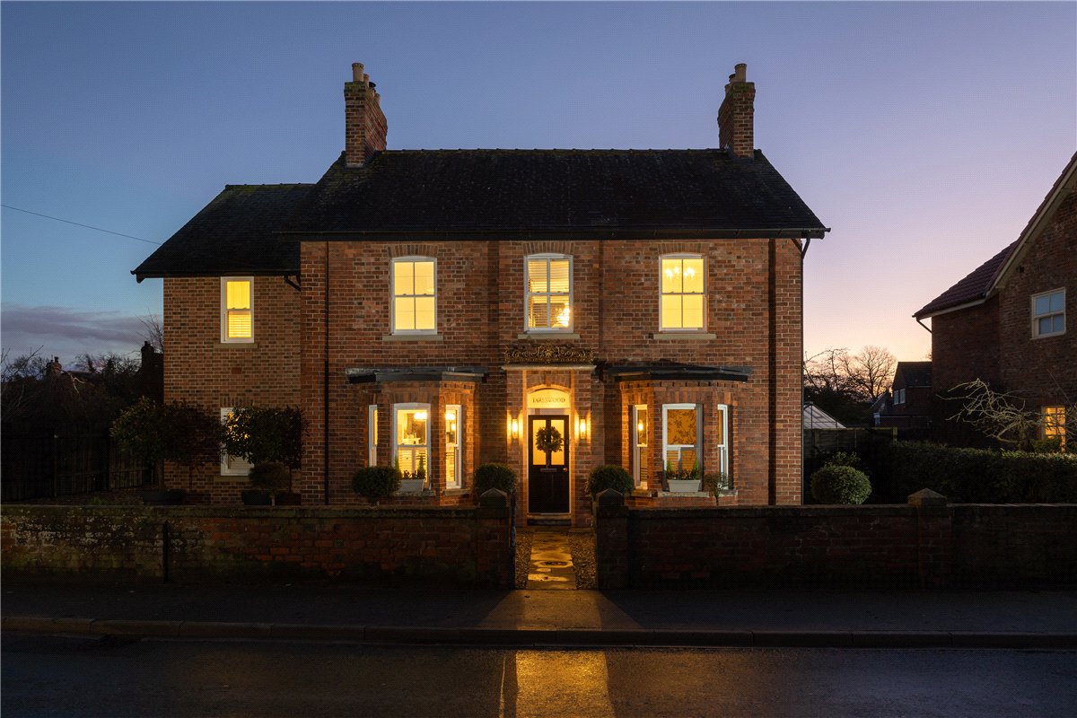 5 bedroom House, Alne Road, Tollerton, YO61 - Available