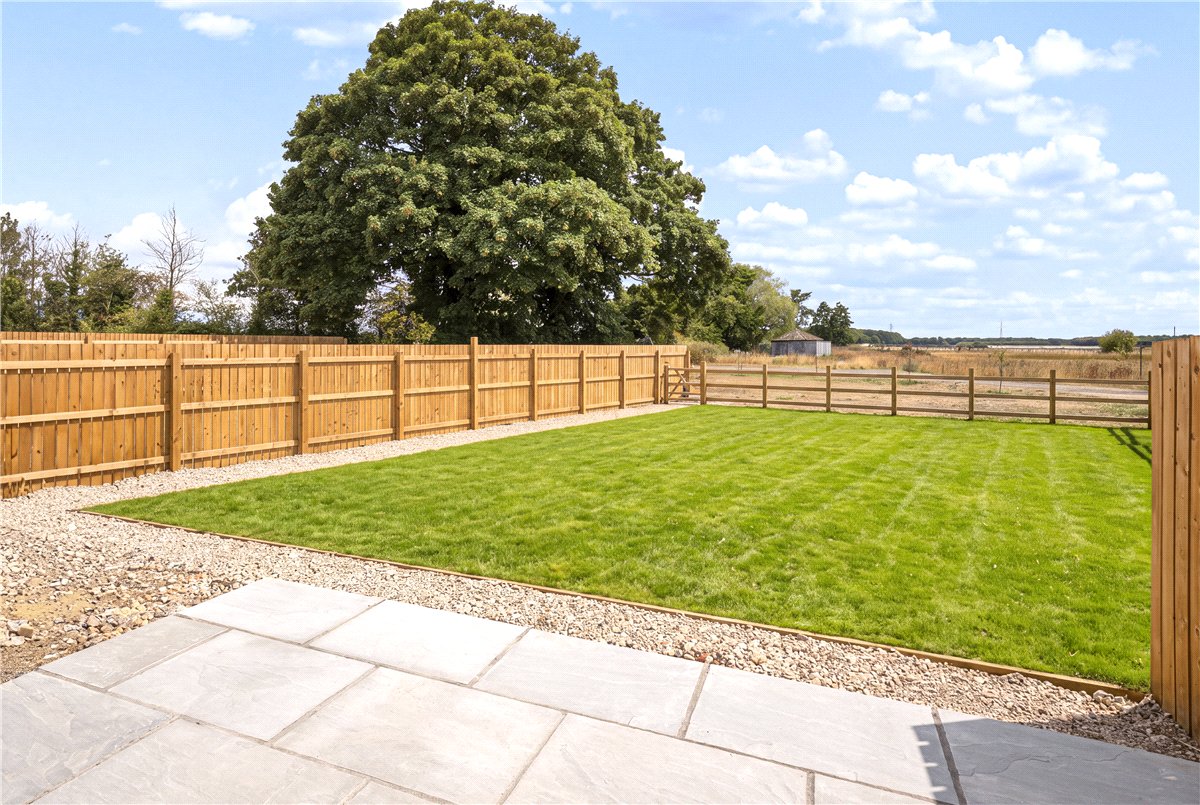4 bedroom Cottage, Sycamore Barn, Camela Lane, Camblesforth, YO8 - Available, Image 10