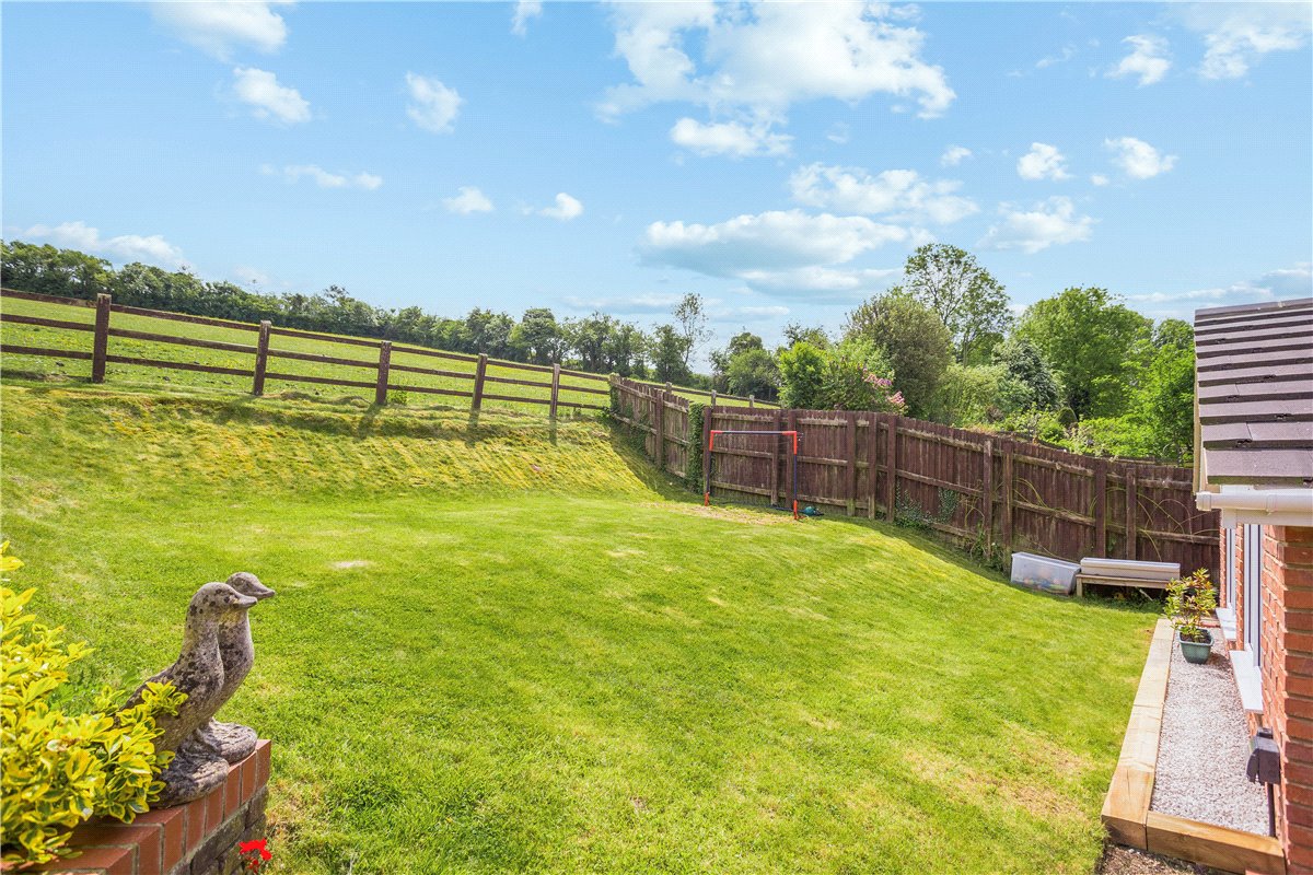 4 bedroom House, Chandlers Lane, Aldbourne, SN8 - Available, Image 15