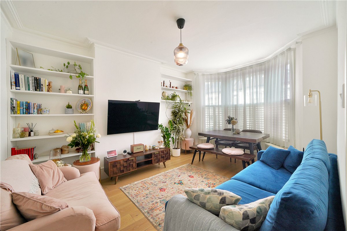 2 bedroom Flat, Mirabel Road, London, SW6 - Available