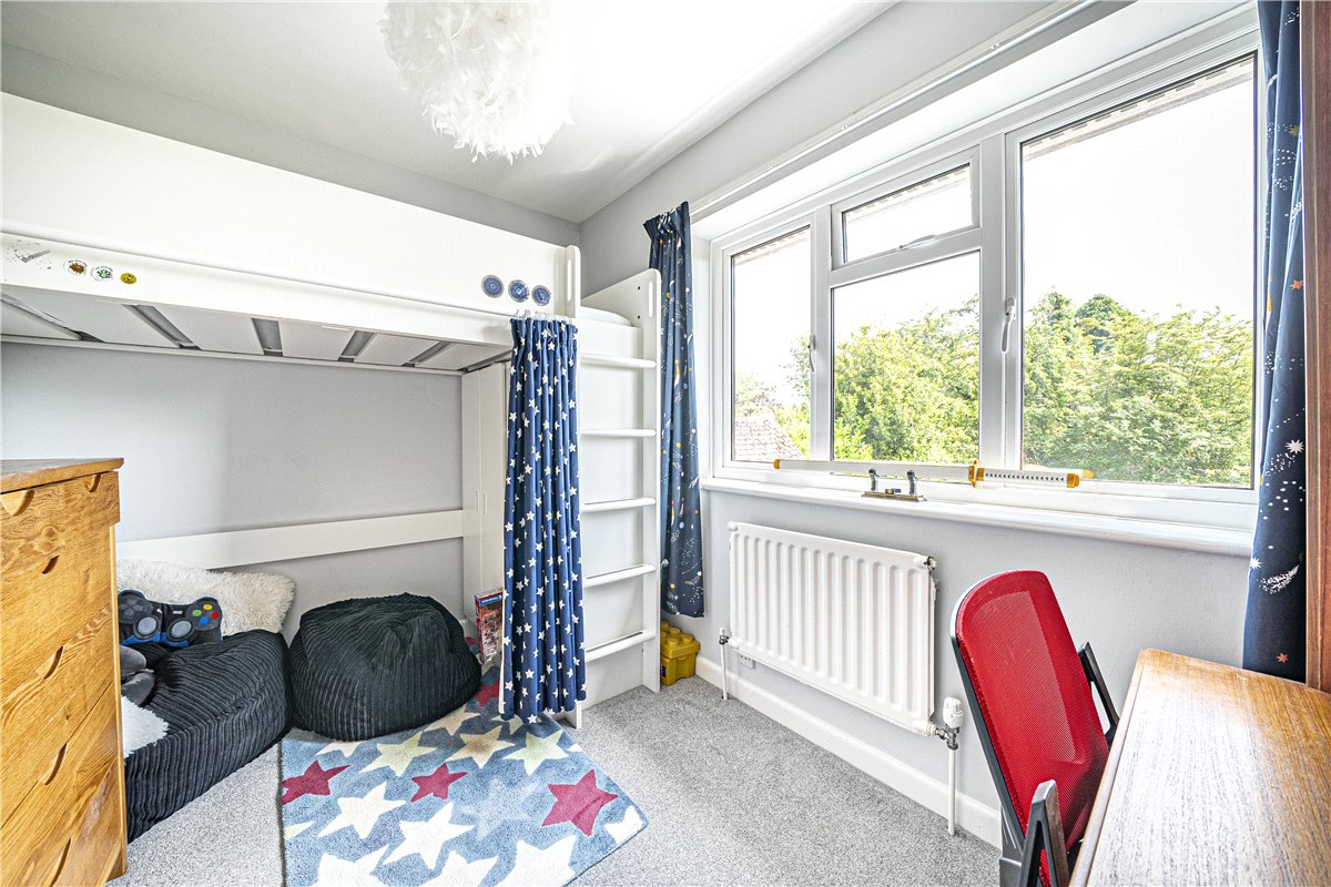 3 bedroom House, Burnett Close, Winchester, SO22 - Sold, Image 4