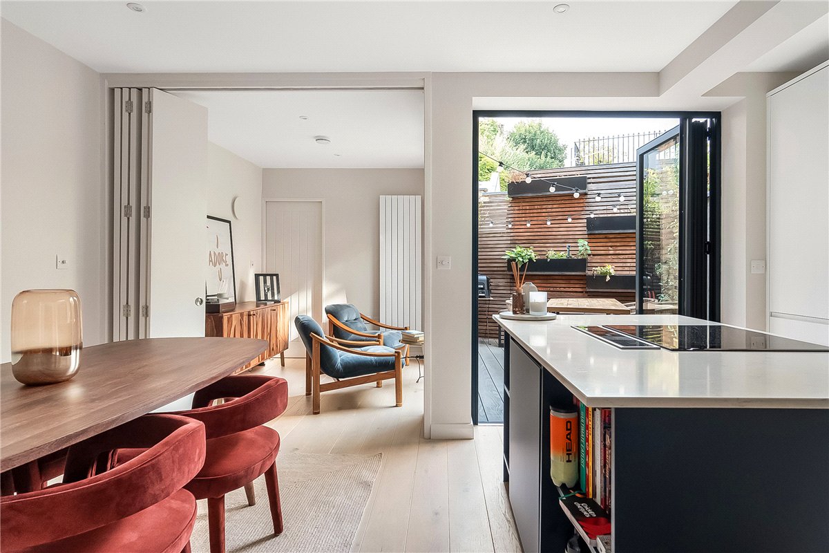 2 bedroom House, Nottingham Road, London, SW17 - Available, Image 4