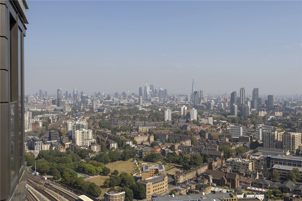 2 bedroom Flat, DAMAC Tower, Nine Elms, SW8 - Available, Image 7