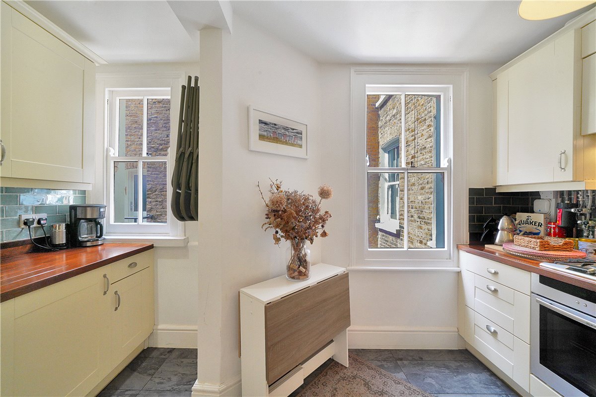 2 bedroom Flat, Mirabel Road, London, SW6 - Available, Image 7