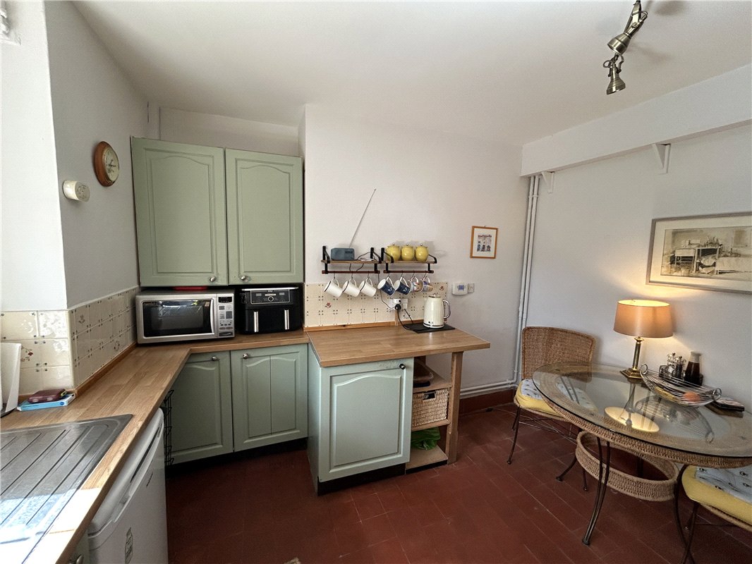 2 bedroom House, Main Street, Loddington, LE7 - Available, Image 8