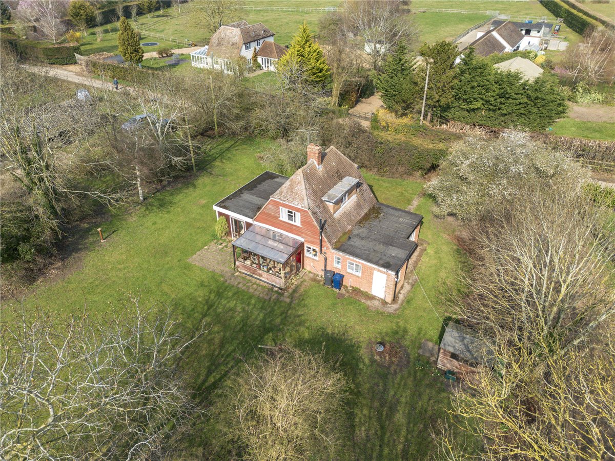 3 bedroom House, South Road, Abington, CB21 - Sold STC, Image 2