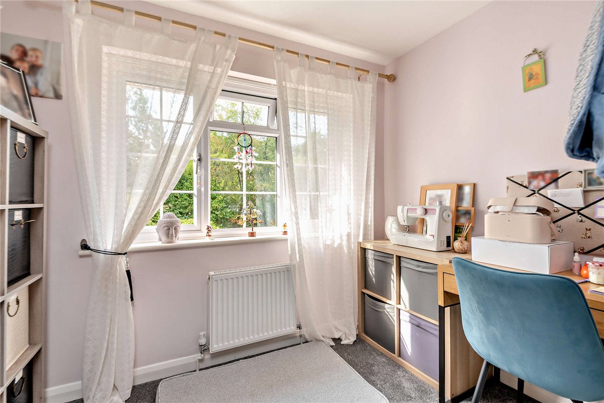 4 bedroom House, Ashford Hill Road, Headley, RG19 - Available, Image 17