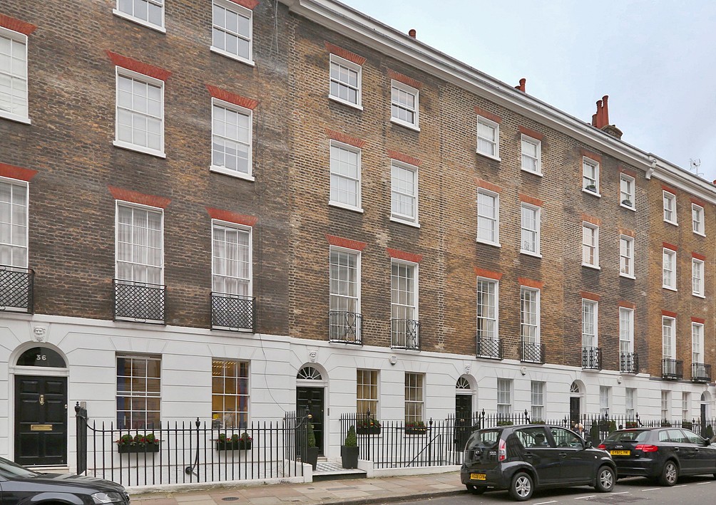 1 bedroom Flat, Manchester Street, Marylebone, W1U - Available, Image 1