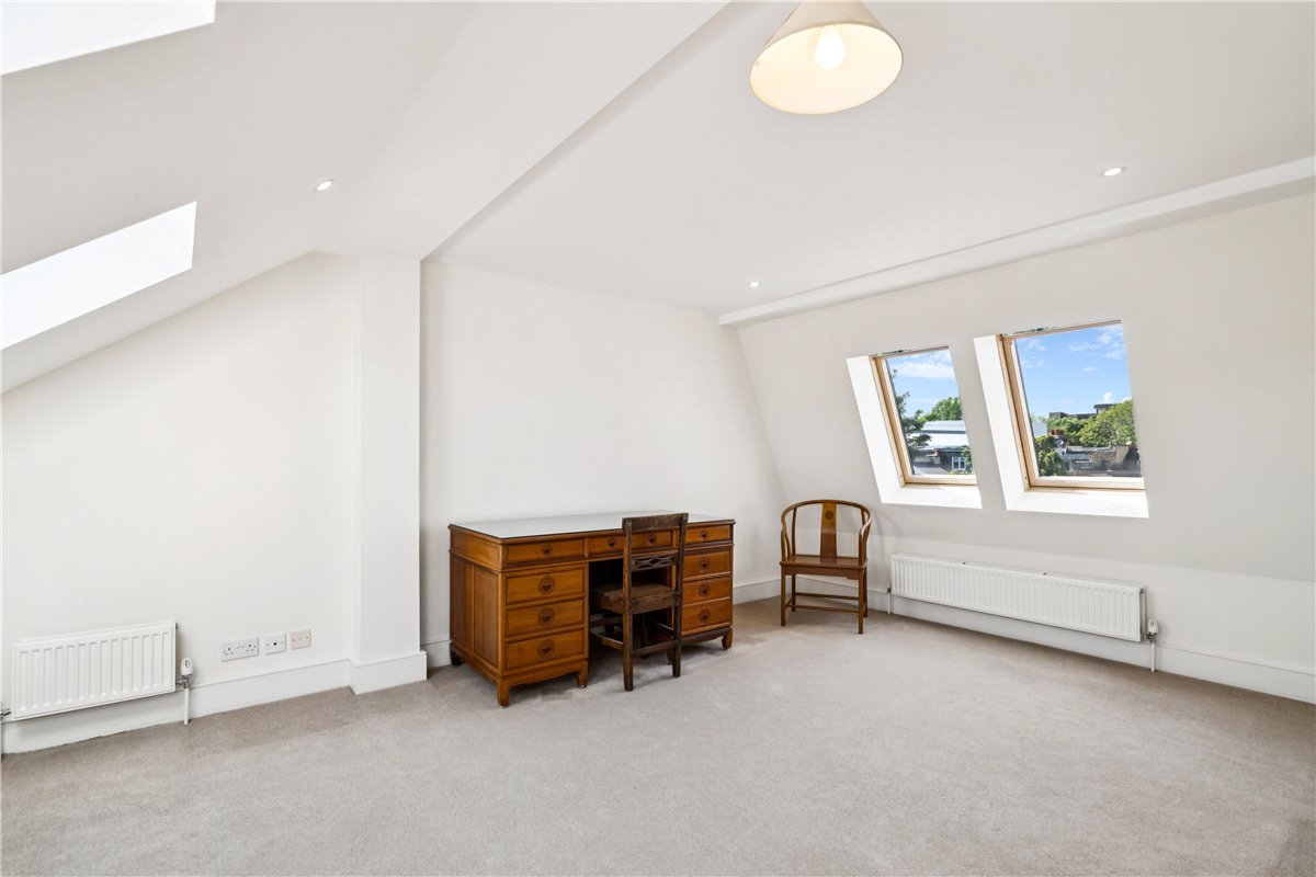 4 bedroom House, Finlay Street, London, SW6 - Available, Image 21