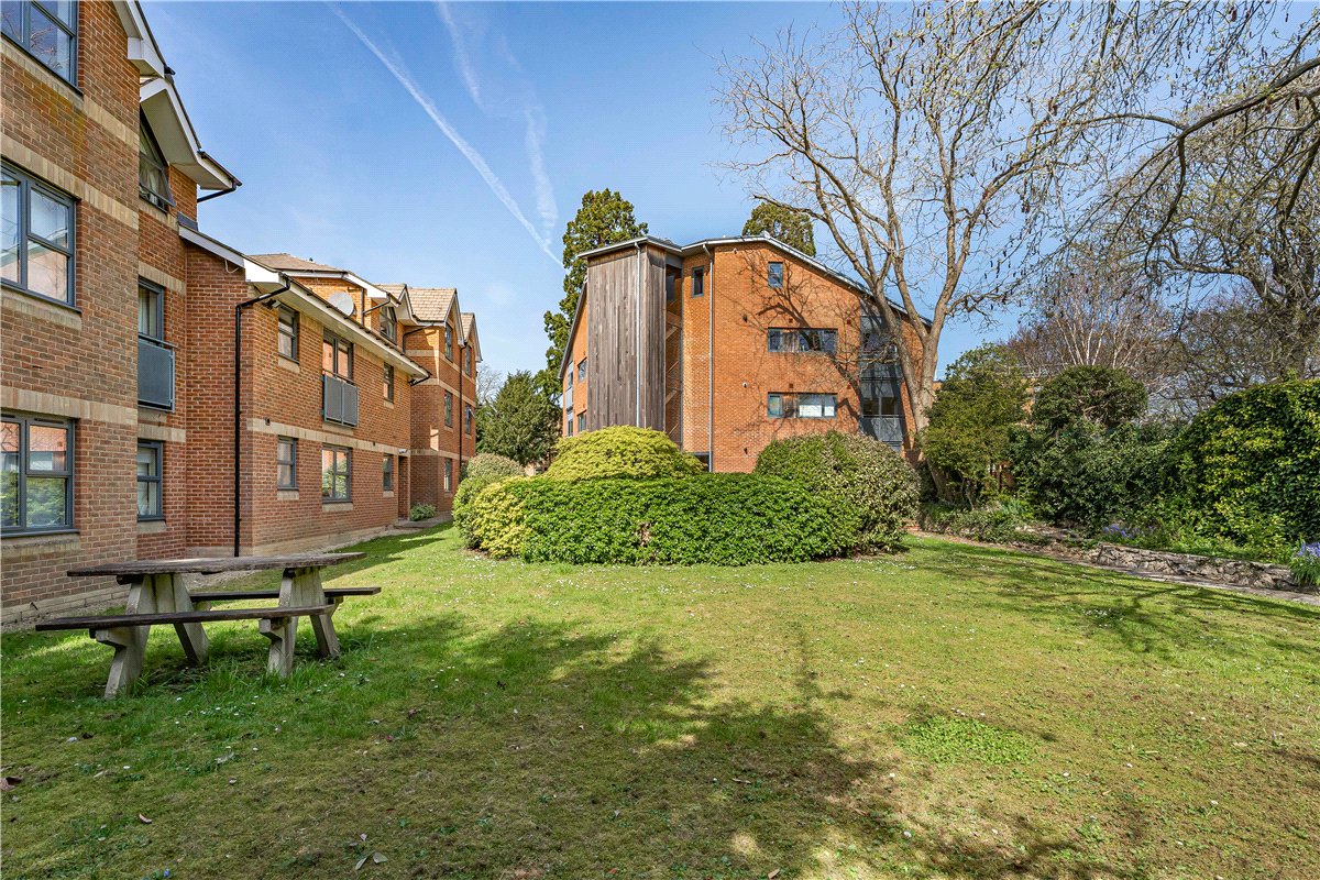 2 bedroom Flat, Flat 12, Poets Place, 378 Banbury Road, OX2 - Let Agreed, Image 6