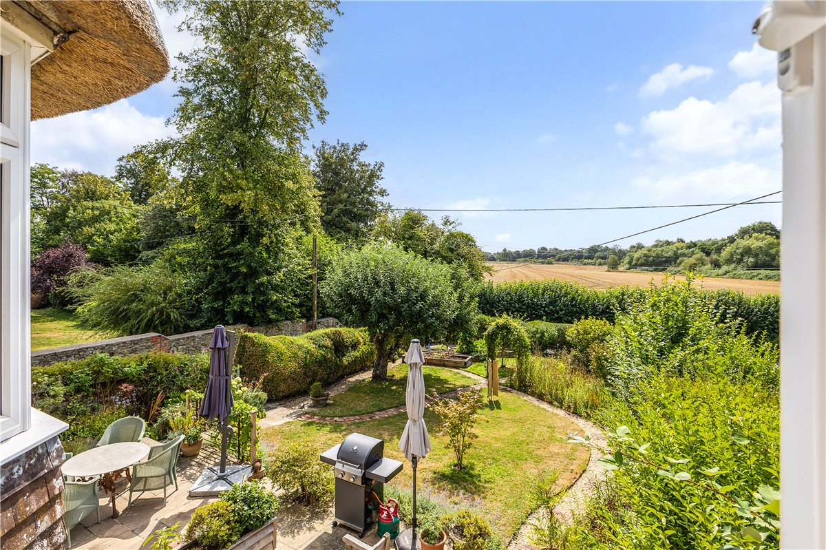 3 bedroom House, Woodborough, Pewsey, SN9 - Available, Image 17