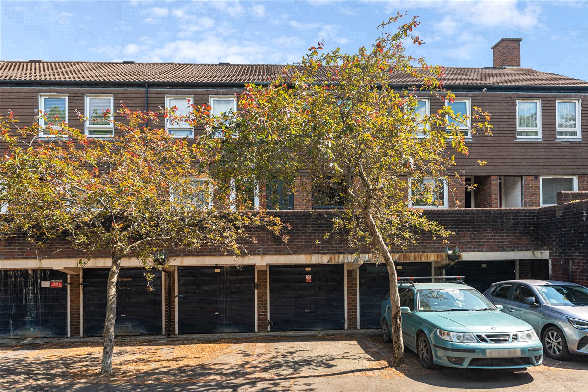 3 bedroom House, Singleton Close, London, SW17 - Sold STC, Image 1