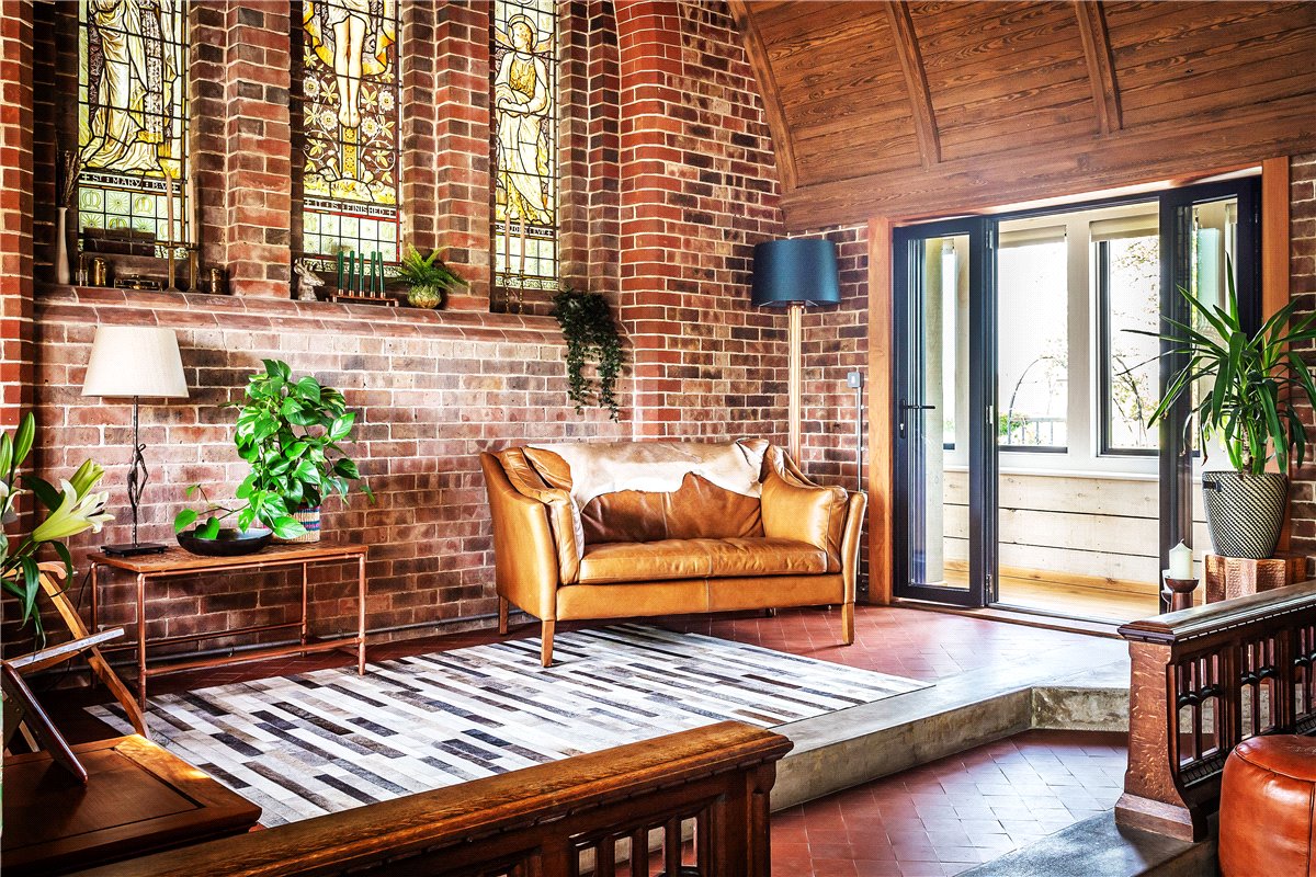 4 bedroom House, Woodlands, Bramdean, SO24 - Available, Image 2
