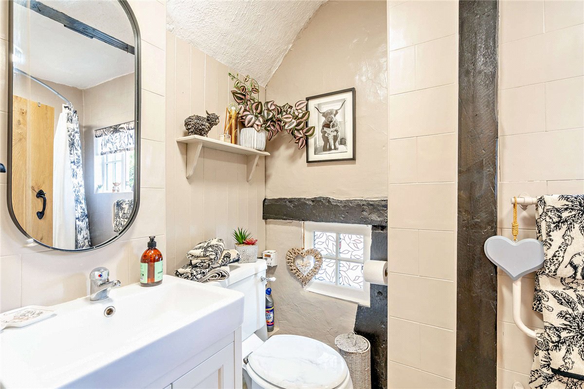 2 bedroom House, Church Road, Shaw, RG14 - Available, Image 10
