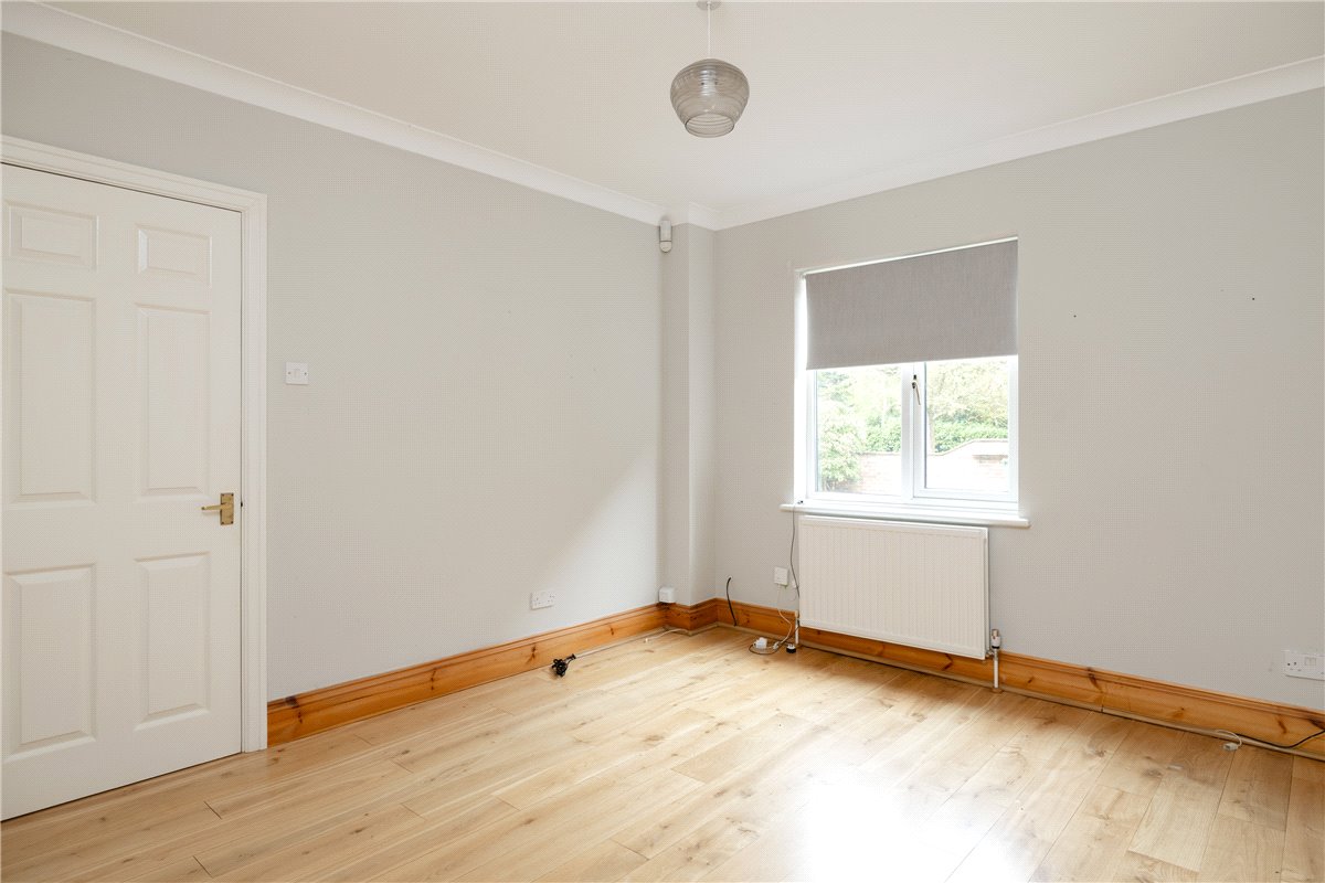 6 bedroom House, Allerthorpe, York, YO42 - Available, Image 16