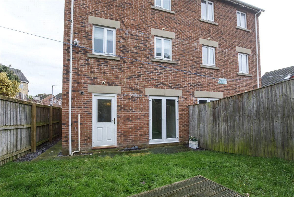 4 bedroom House, Bloomingdale Court, Woolley Grange, S75 - , Image 3