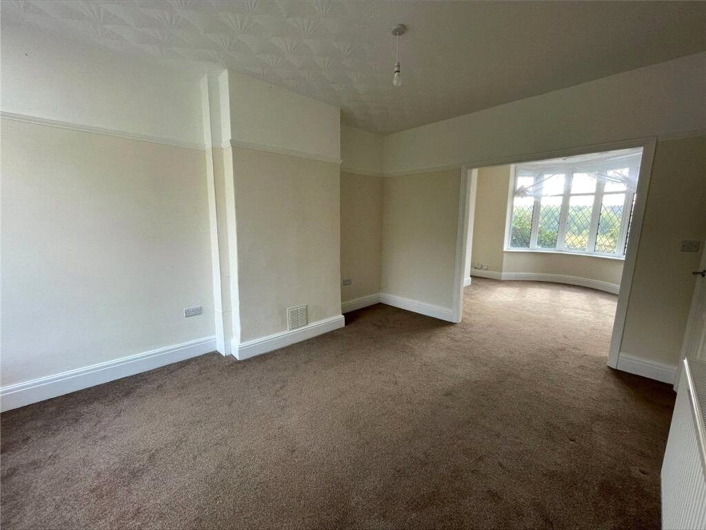 3 bedroom House, Doncaster Road, Mexborough, S64 - Available, Image 2