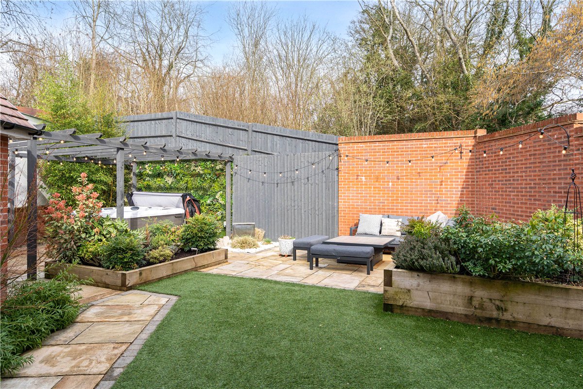 3 bedroom House, Garside Way, Marlborough, SN8 - Sold, Image 16