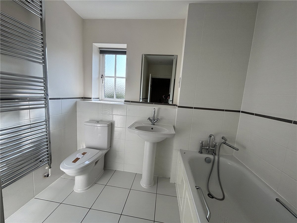 4 bedroom House, Brimpton, Berkshire, RG7 - Available, Image 5
