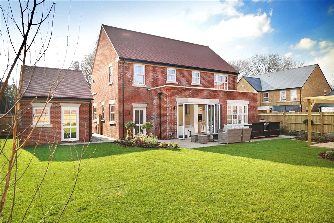 4 bedroom House, Back Lane, Preston, SG4 - Sold, Image 2