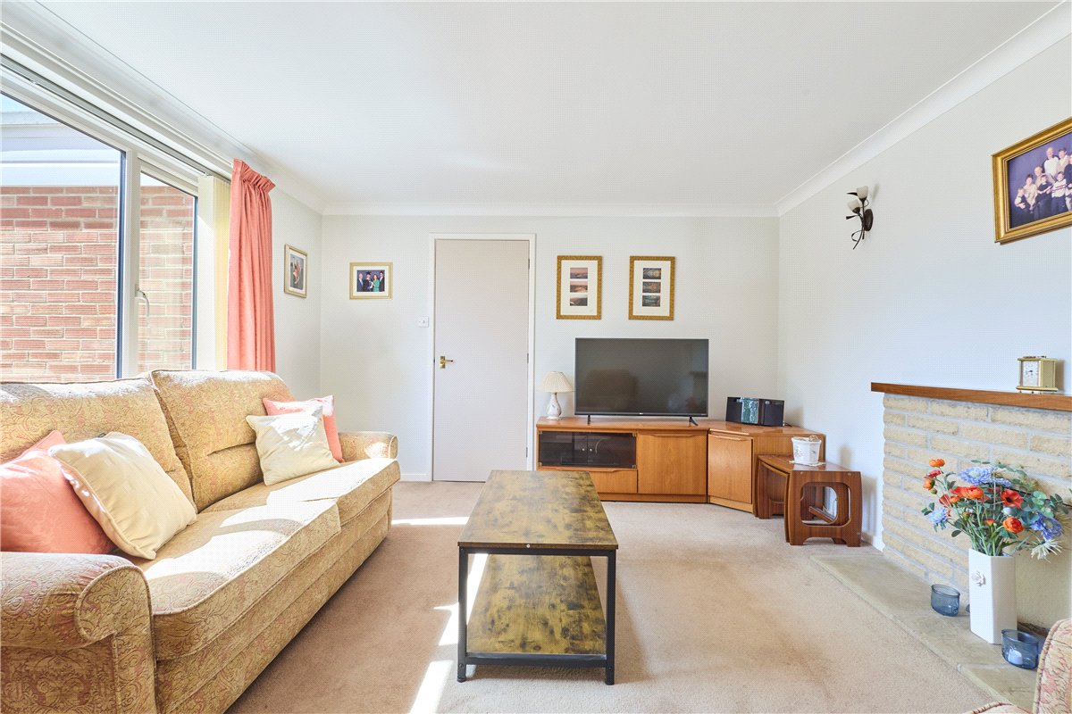 3 bedroom House, Edinburgh Road, Newmarket, CB8 - Available, Image 4