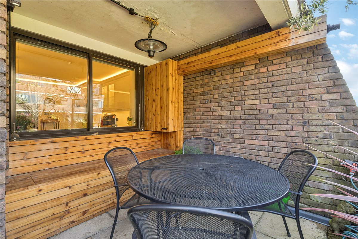 2 bedroom Flat, Stevenage Road, London, SW6 - Available, Image 3