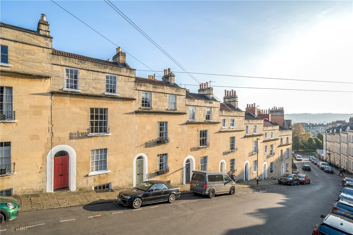 3 bedroom House, Northampton Street, Bath, BA1 - Sold