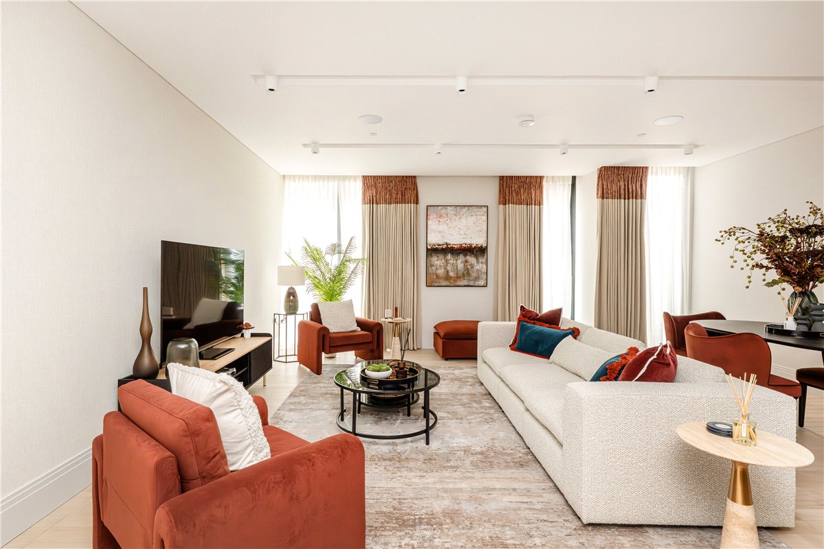 2 bedroom Flat, Cork Street, Mayfair, W1S - Available, Image 8