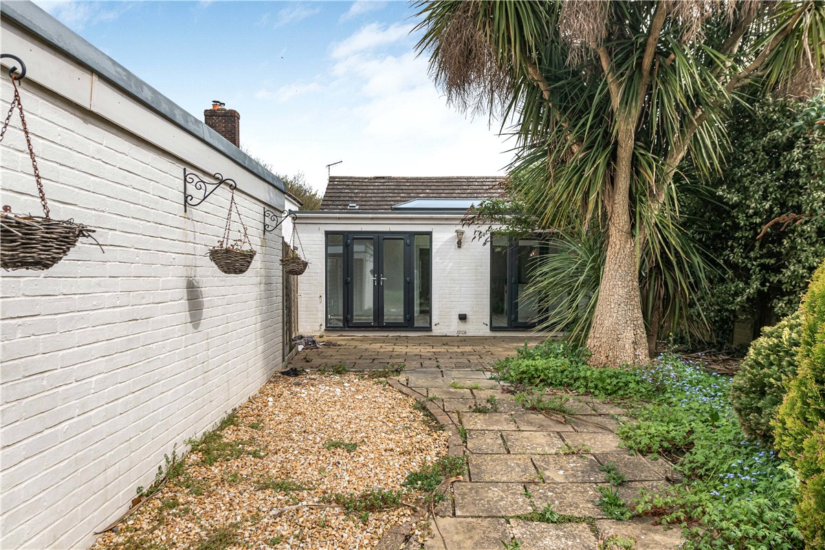 3 bedroom Bungalow, Yapton Lane, Walberton, BN18 - Available, Image 27