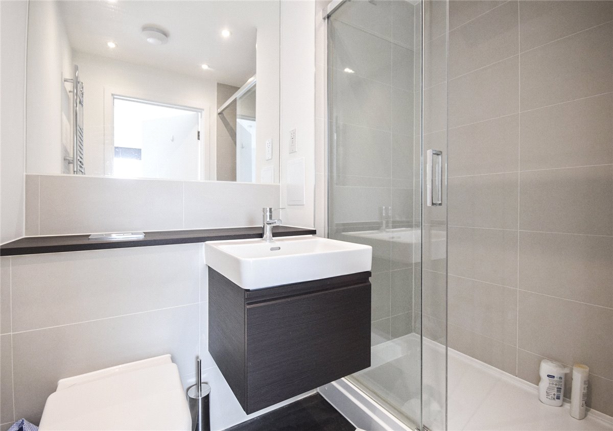 2 bedroom Flat, Poulter Walk, Trumpington, CB2 - Let Agreed, Image 7