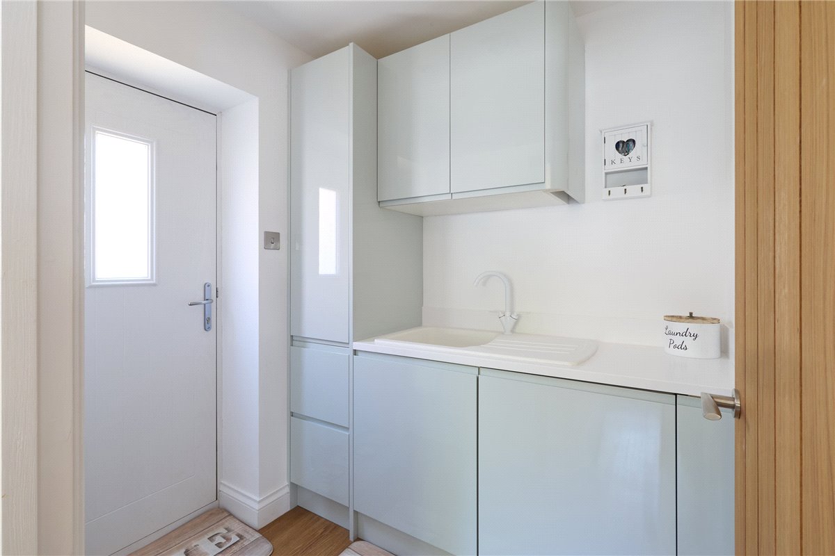 4 bedroom House, Newmarket Road, Kennett, CB8 - Sold, Image 18